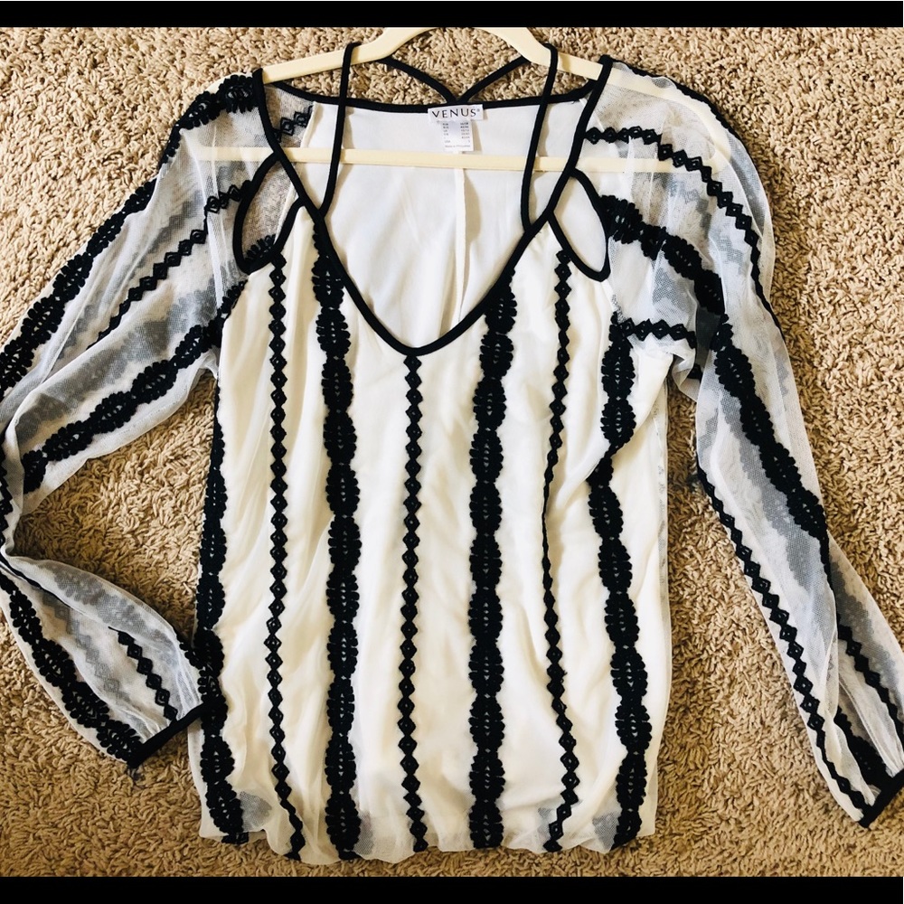 Venus Black and White Blouse